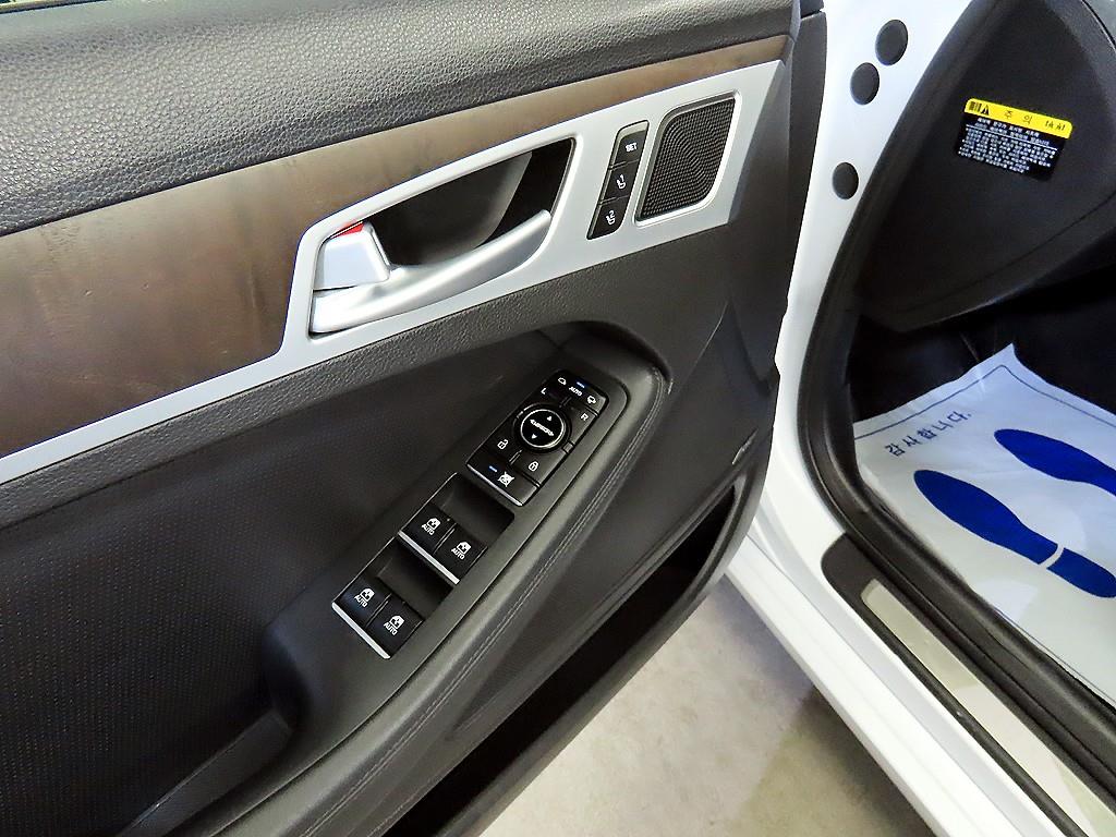 HYUNDAI Genesis 2015 Blanco - Importación desde Corea - HF Imports Iquique - Foto 13