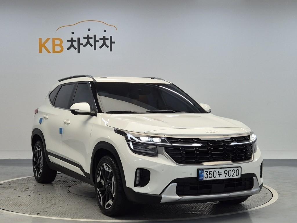 KIA Seltos - Vista 4