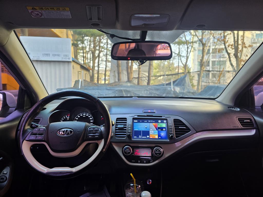 KIA Morning - Vista 8