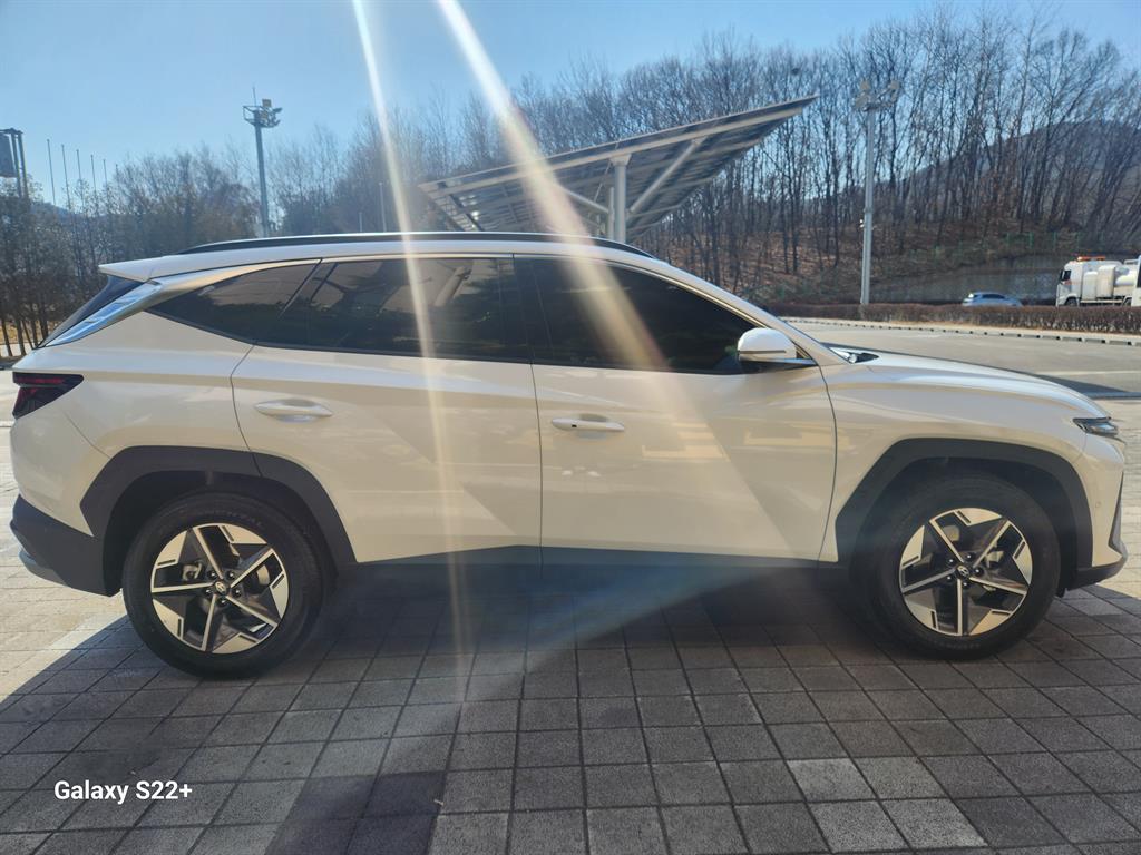 HYUNDAI Tucson - Vista 5