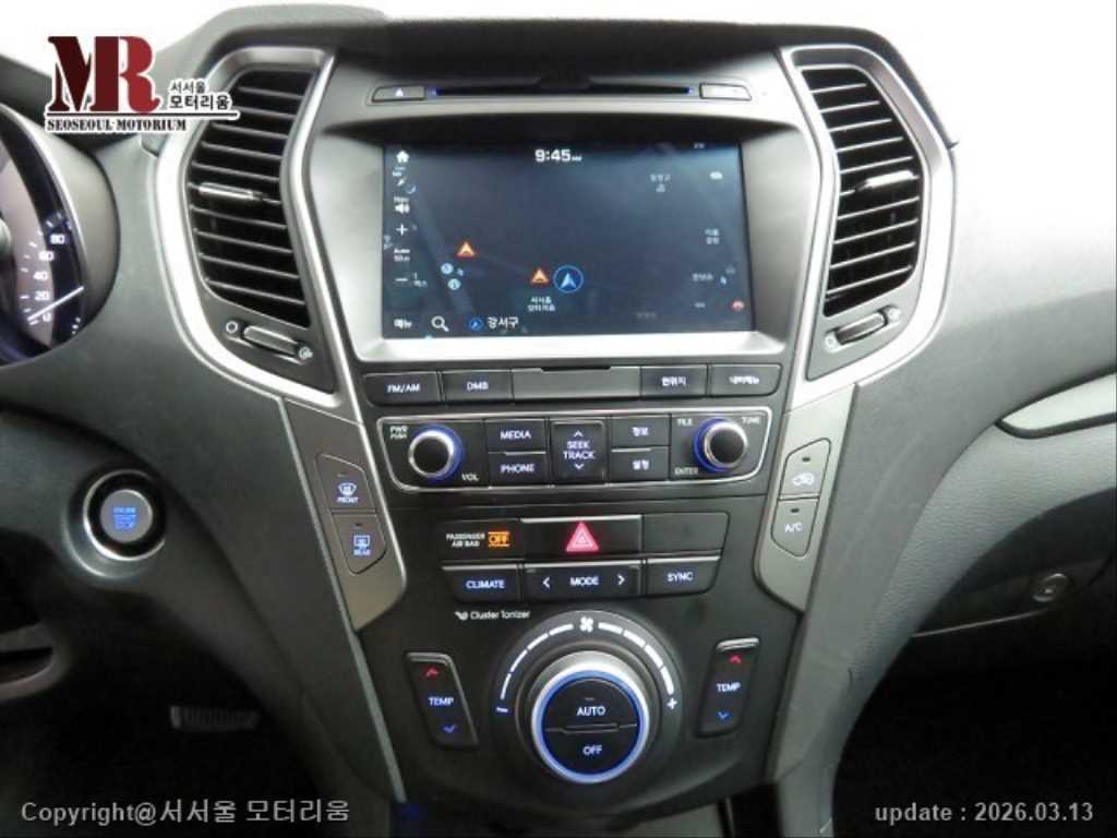 HYUNDAI Santa Fe - Vista 10