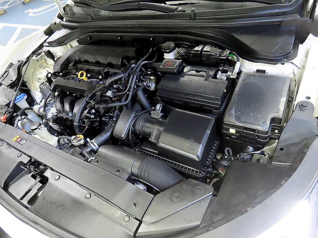 HYUNDAI Avante 2019 Blanco - Importación desde Corea - HF Imports Iquique - Foto 18