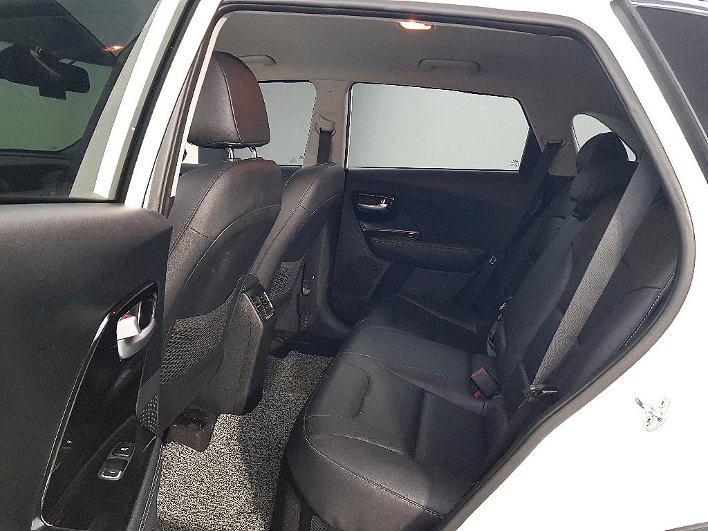 KIA Niro - Vista 9
