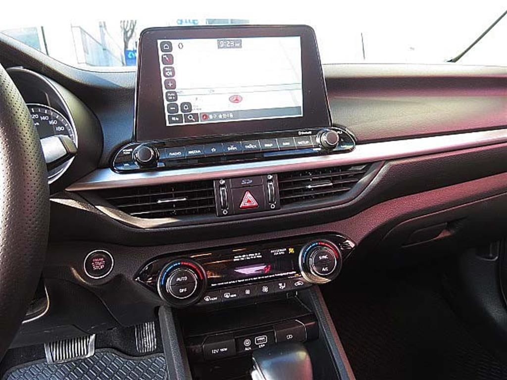 KIA K3 2019 Blanco - Importación desde Corea - HF Imports Iquique - Foto 8