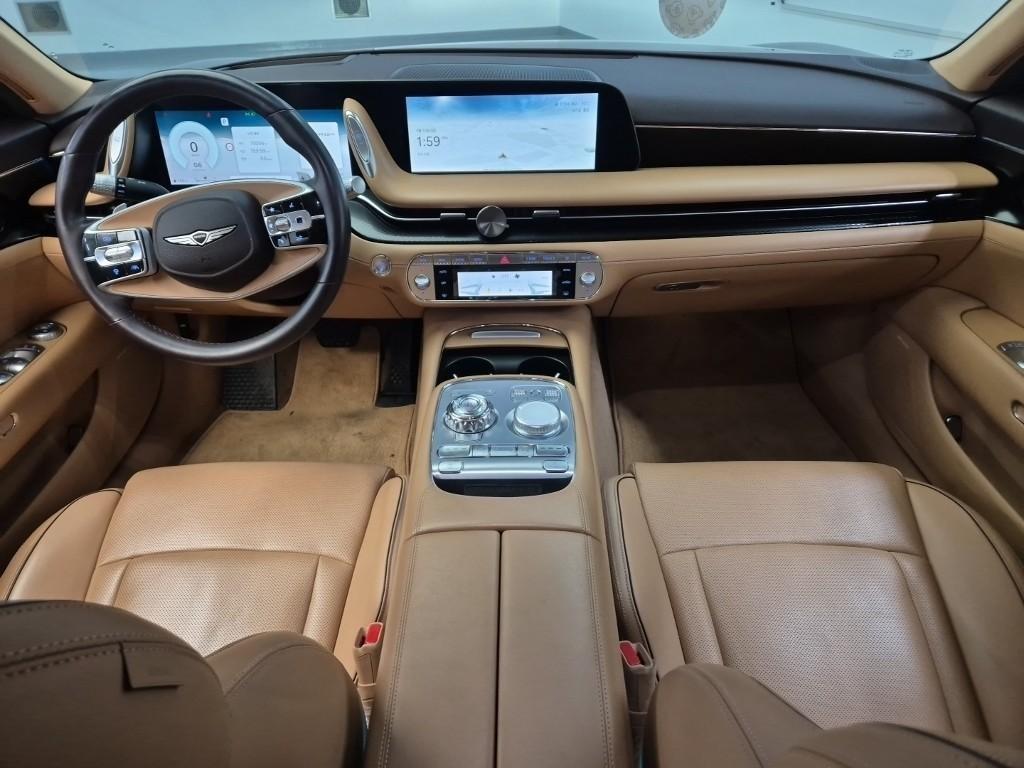 Genesis G90 - Vista 6