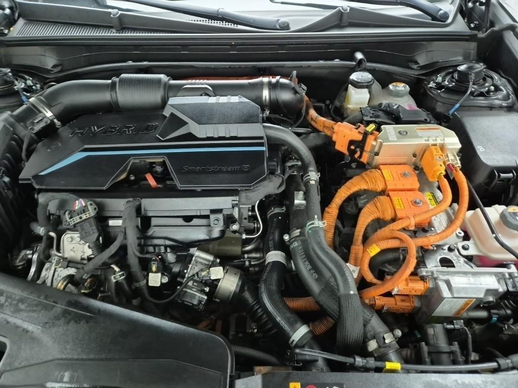 HYUNDAI Grandeur - Vista 5