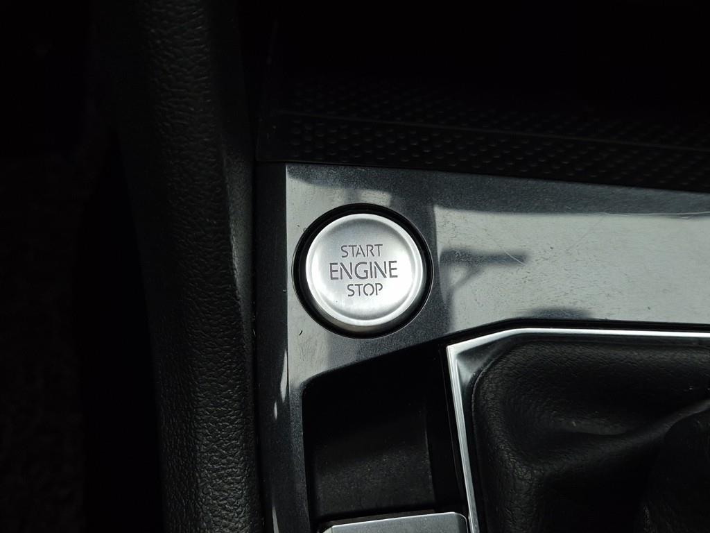 Volkswagen Tiguan 2021 Blanco - Importación desde Corea - HF Imports Iquique - Foto 18