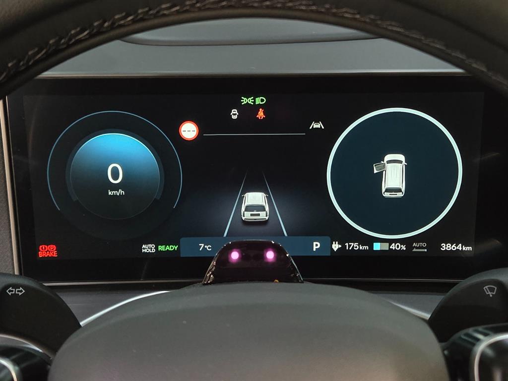 HYUNDAI IONIQ 9 - Vista 11