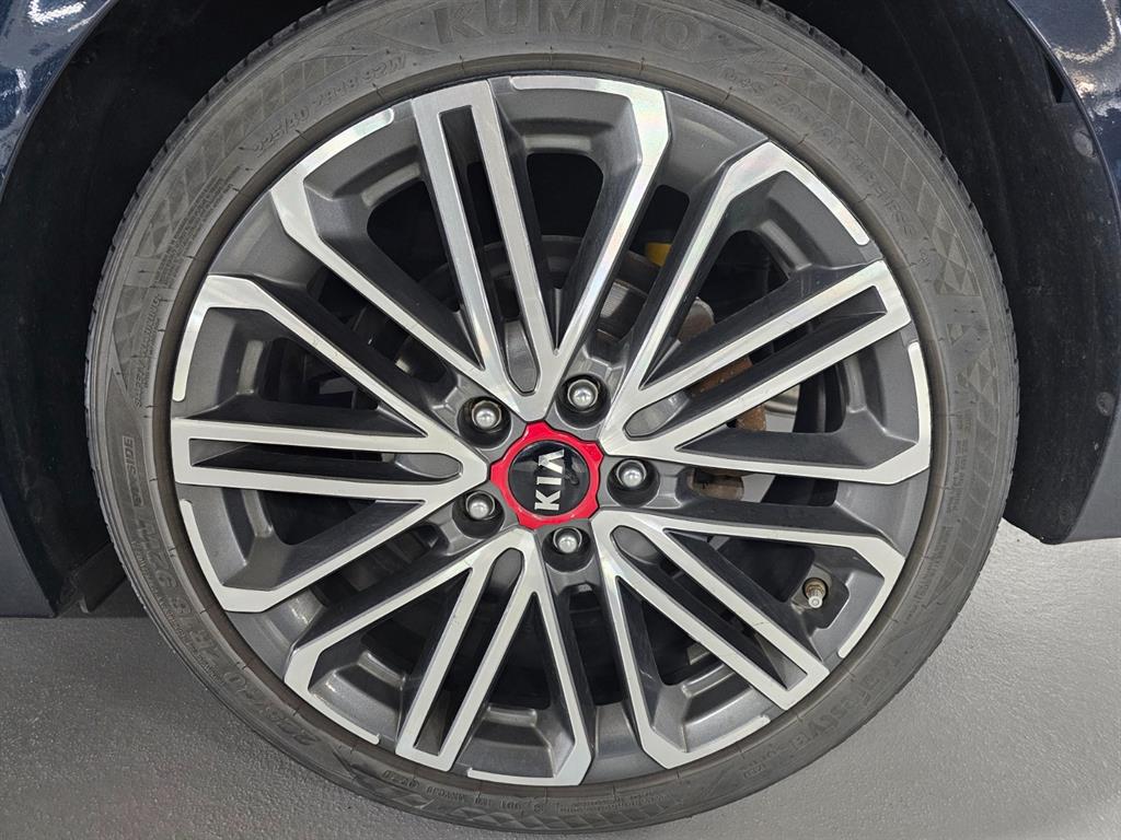 KIA K3 - Vista 5