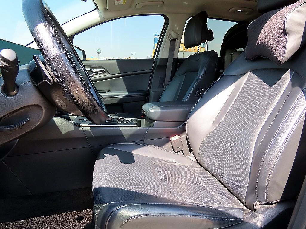 KIA Sportage - Vista 5