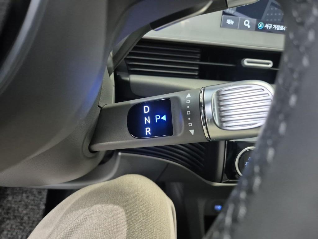 HYUNDAI Ioniq 5 - Vista 8