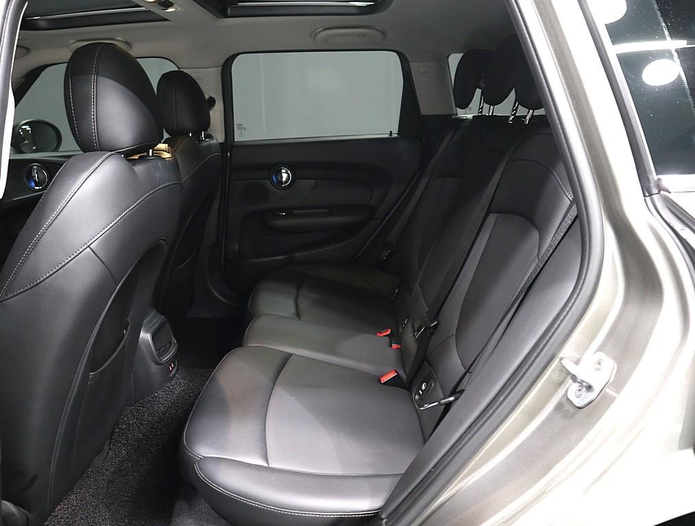 Mini Clubman - Vista 9