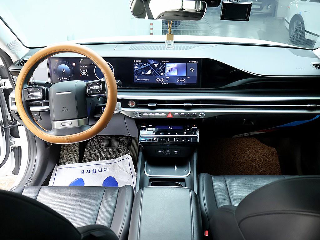 HYUNDAI Grandeur - Vista 9