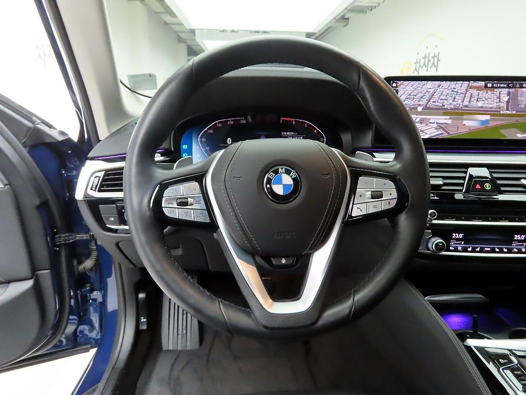 BMW 5 Series - Vista 7