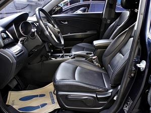 Ssangyong Tivoli - Vista 10