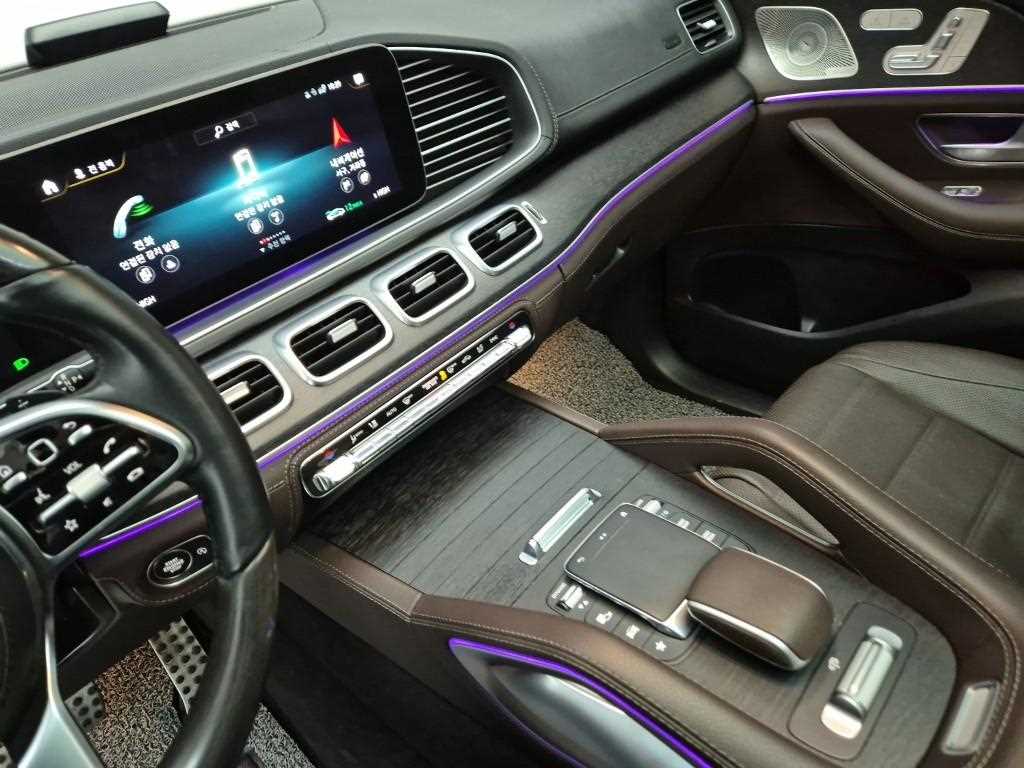 Mercedes Benz GLS Class - Vista 10