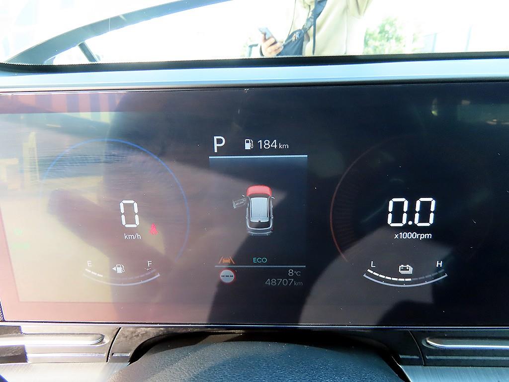 HYUNDAI Kona - Vista 9