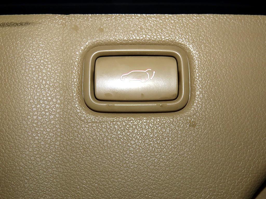 KIA Carnival 2016 Negro - Importación desde Corea - HF Imports Iquique - Foto 15