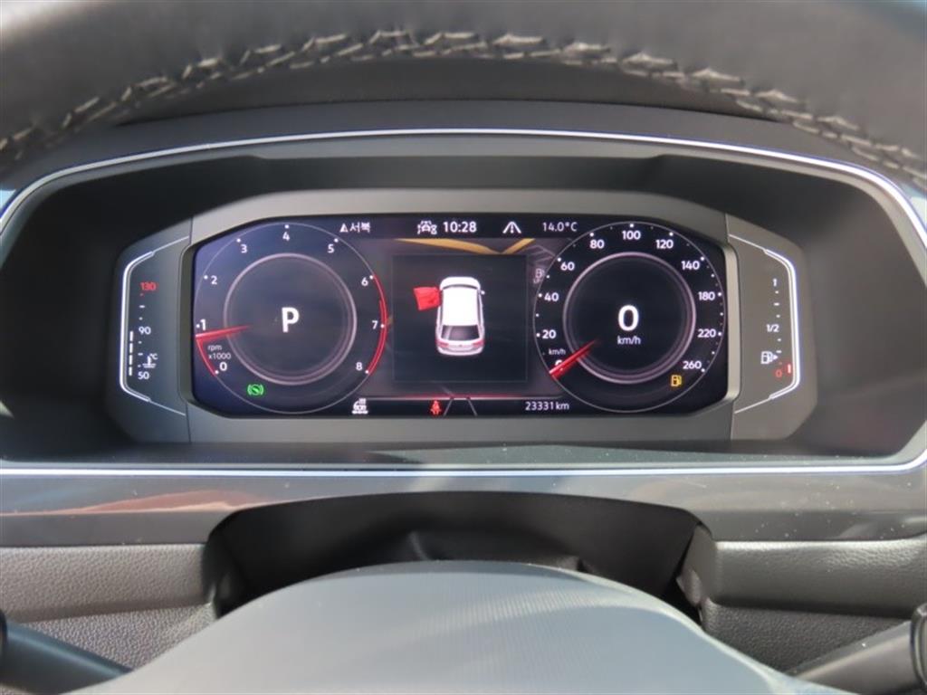 Volkswagen Tiguan - Vista 9