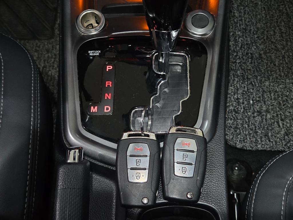 Ssangyong Tivoli 2018 Rojo - Importación desde Corea - HF Imports Iquique - Foto 14