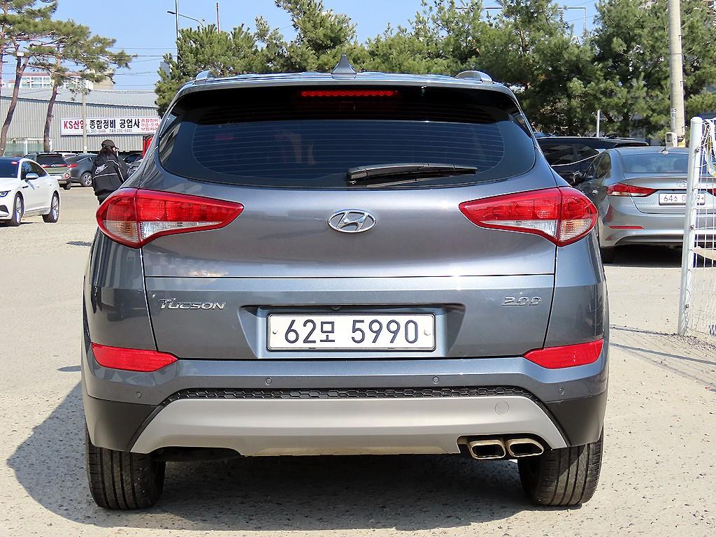 HYUNDAI Tucson - Vista 4