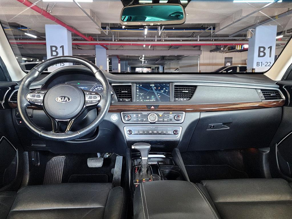 KIA K7 - Vista 5