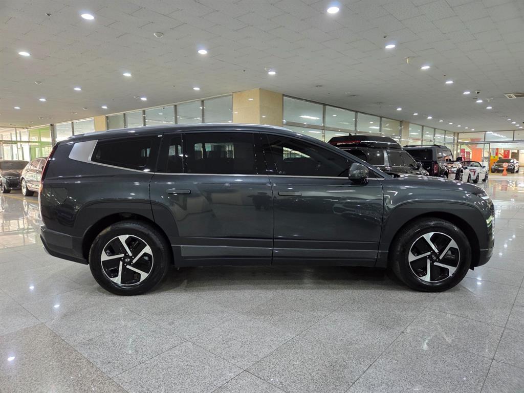 HYUNDAI IONIQ 9 - Vista 5