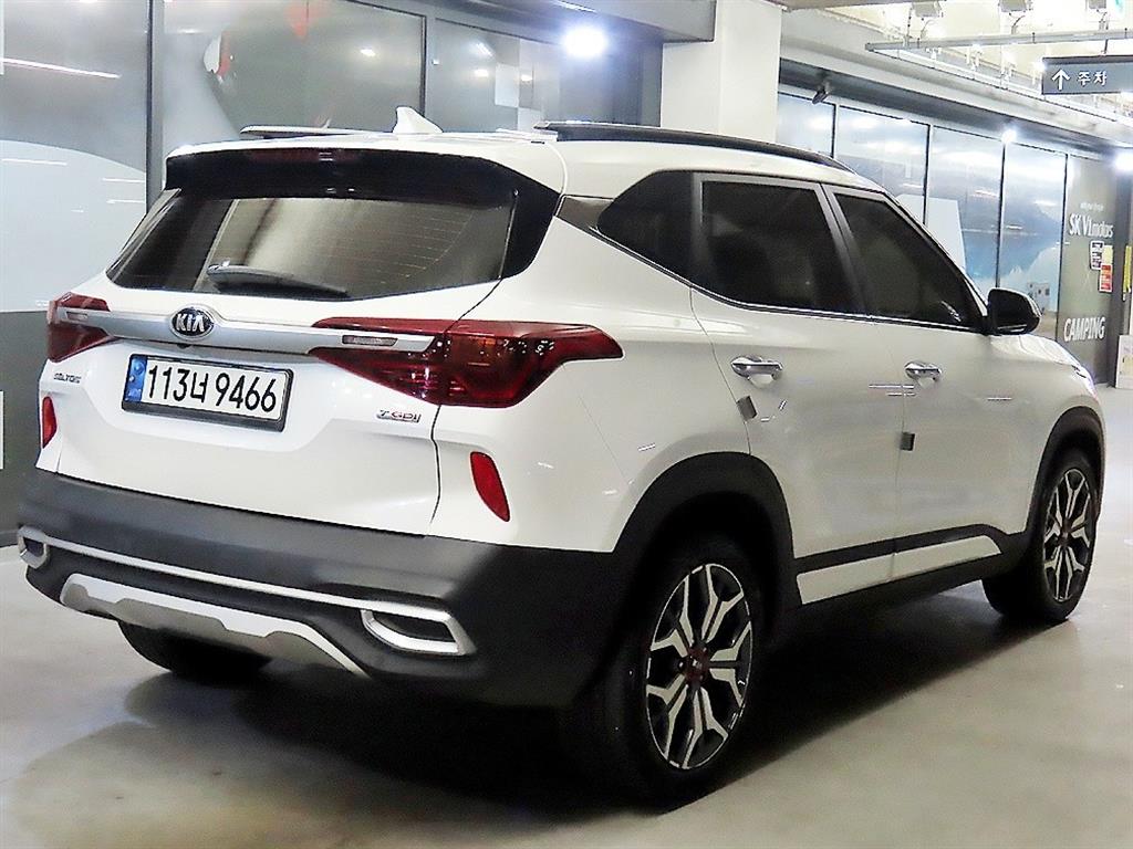 KIA Seltos - Vista 4