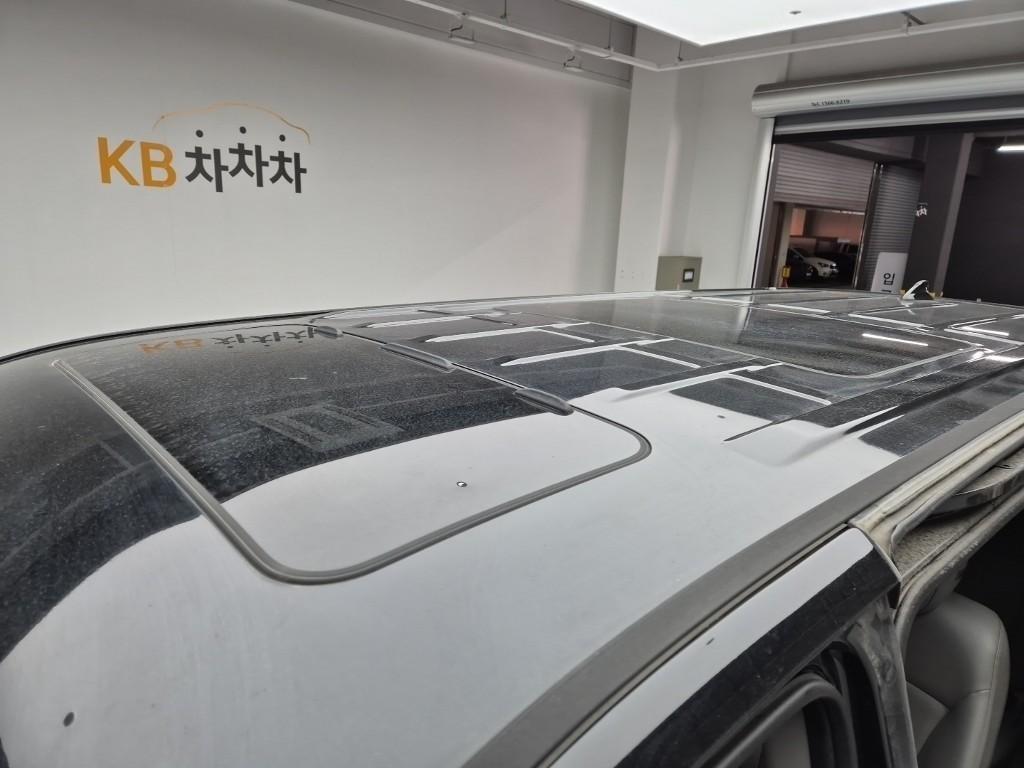 HYUNDAI Starex - Vista 12