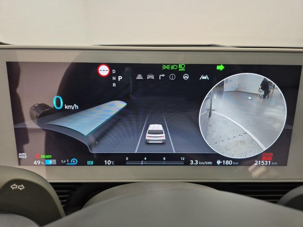 HYUNDAI Ioniq 5 - Vista 6