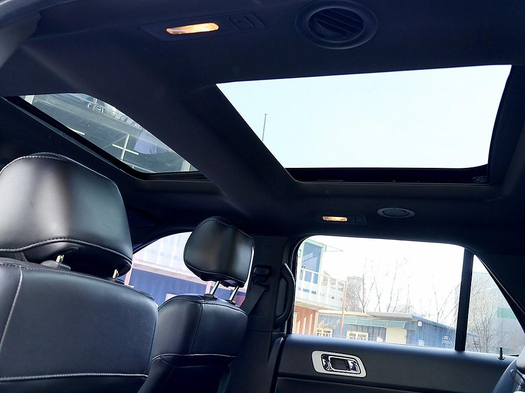 Ford Explorer 2012 Blanco - Importación desde Corea - HF Imports Iquique - Foto 13