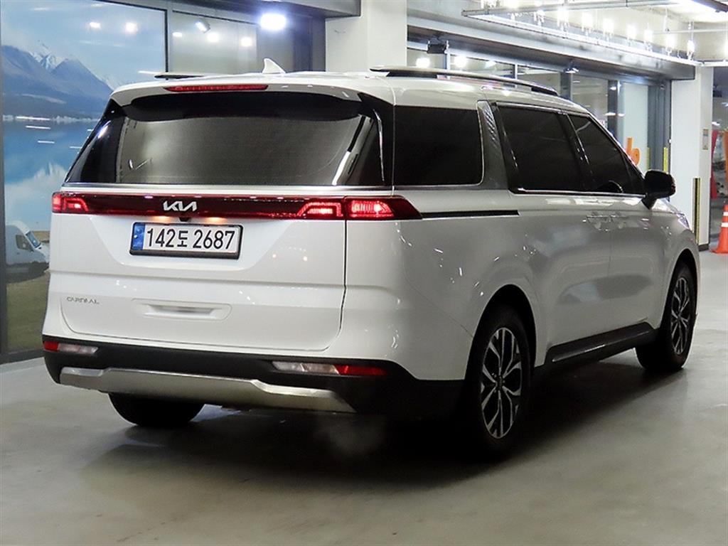 KIA Carnival - Vista 4