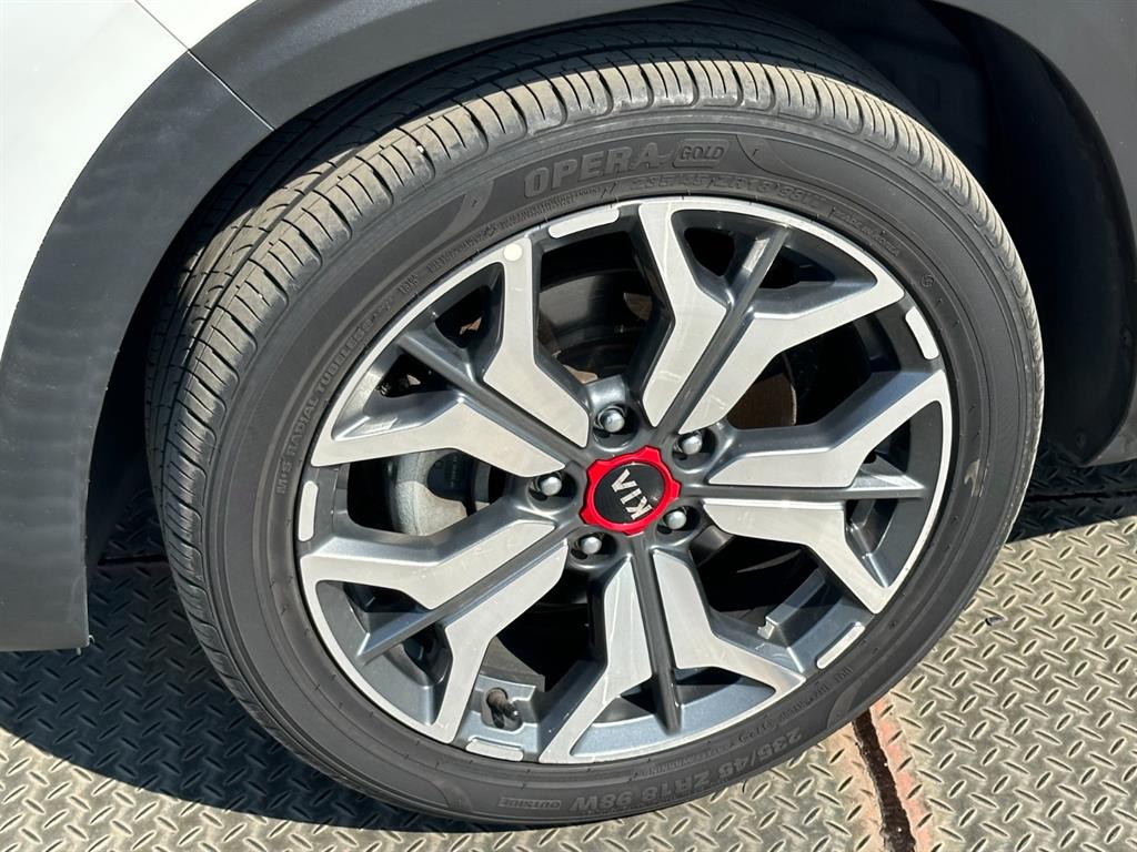 KIA Seltos 2020 Blanco - Importación desde Corea - HF Imports Iquique - Foto 18