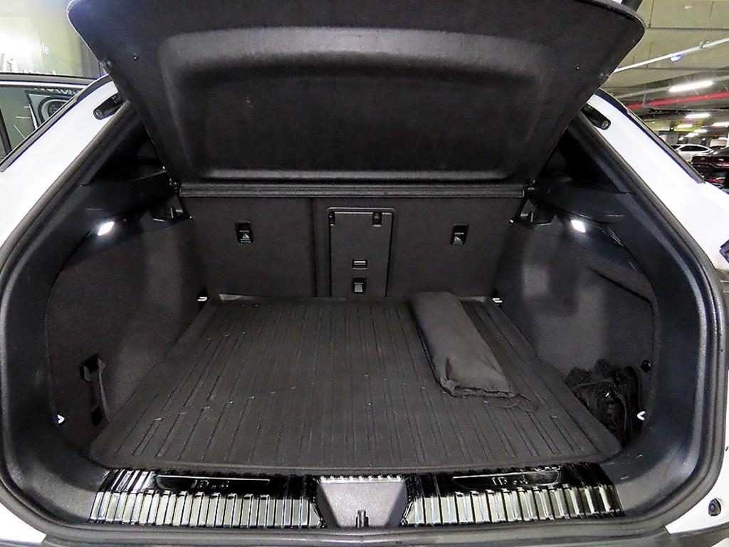 Volkswagen ID.4 2023 Blanco - Importación desde Corea - HF Imports Iquique - Foto 16