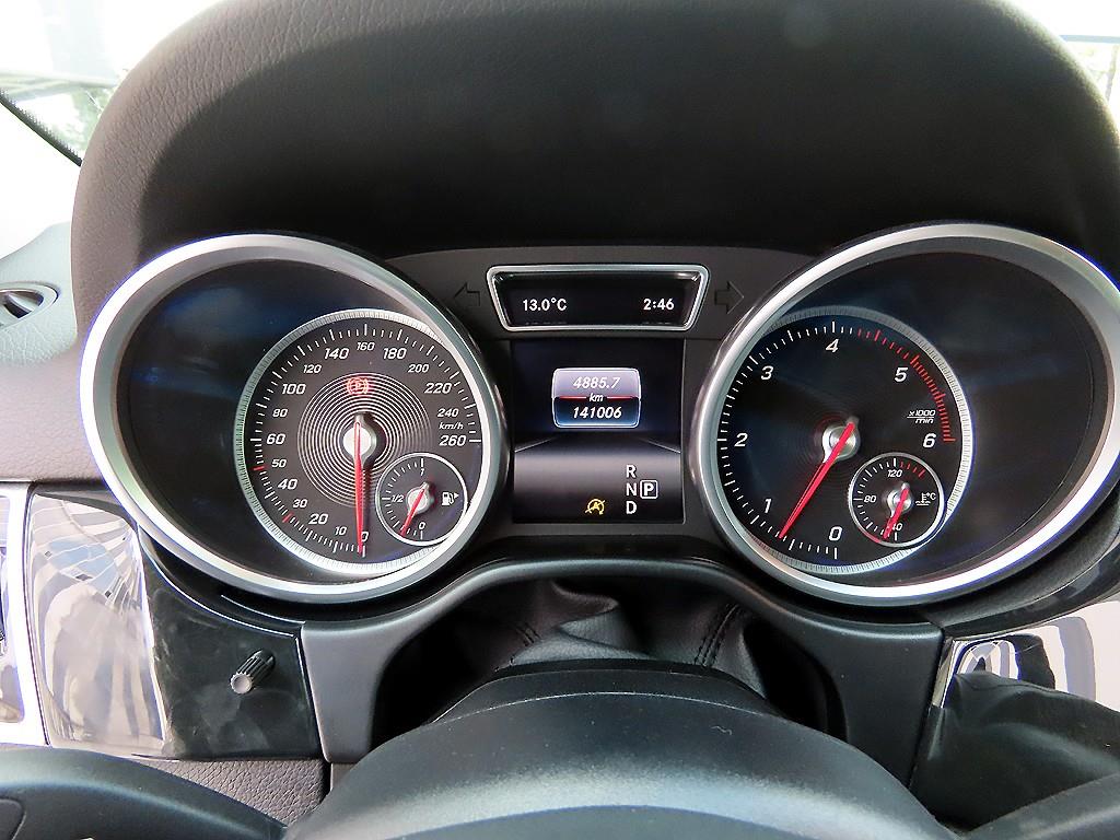 Mercedes Benz GLE Class - Vista 9