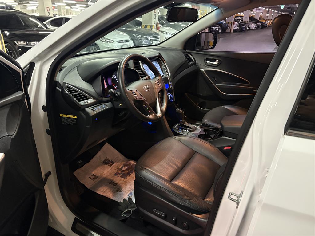 HYUNDAI Santa Fe - Vista 4