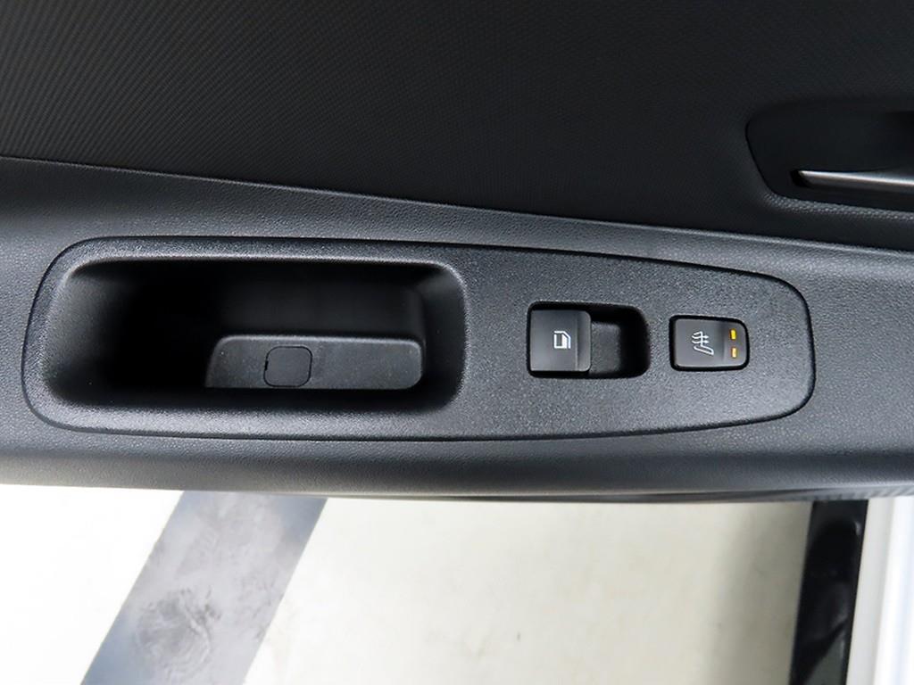 HYUNDAI Avante - Vista 12