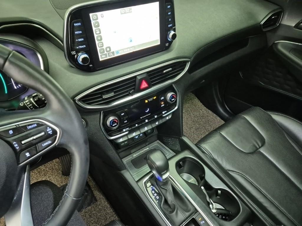 HYUNDAI Santa Fe - Vista 10