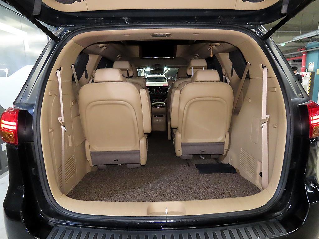 KIA Carnival 2016 Negro - Importación desde Corea - HF Imports Iquique - Foto 16