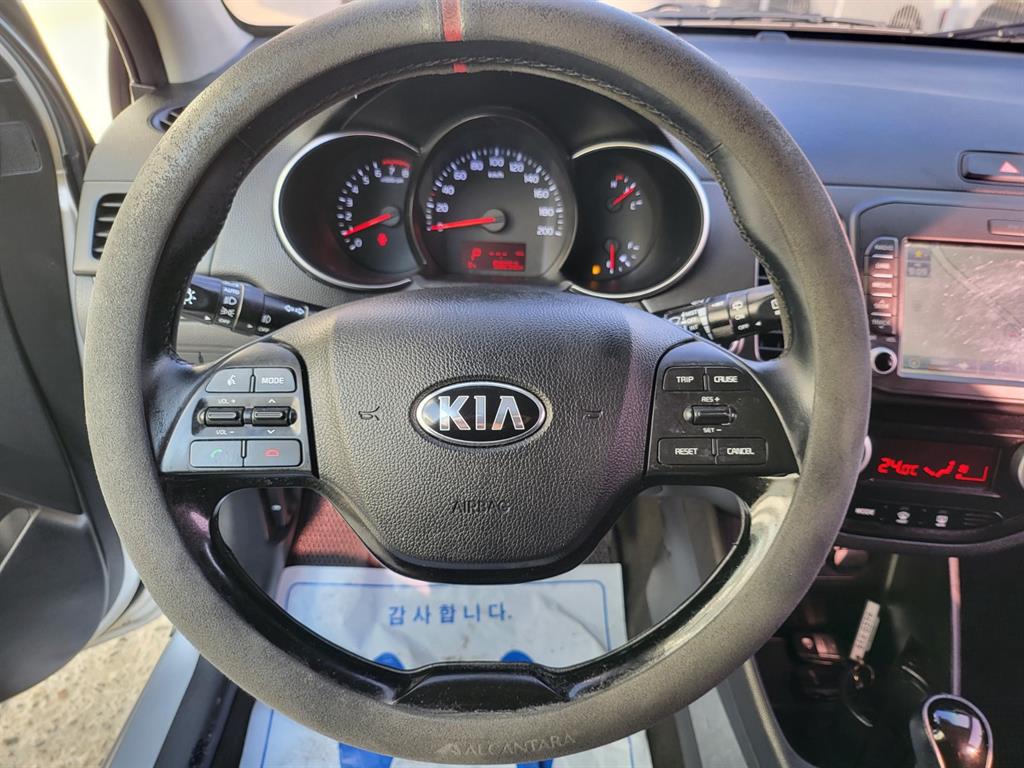 KIA Morning - Vista 8