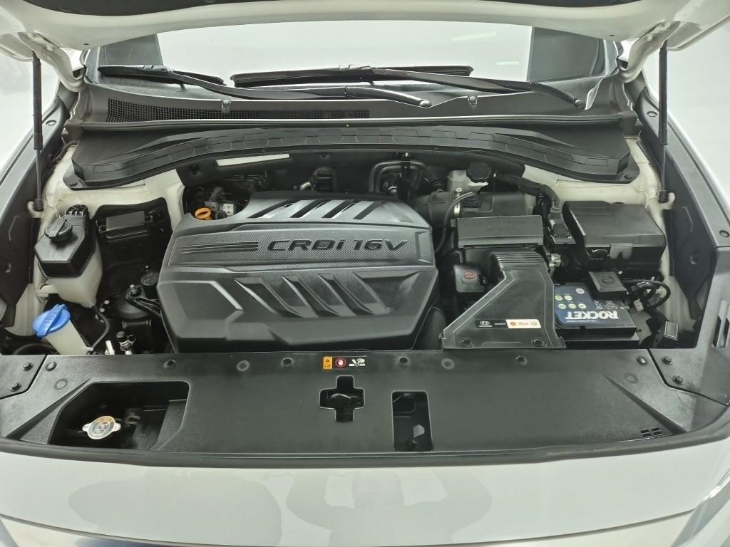 HYUNDAI Santa Fe - Vista 5