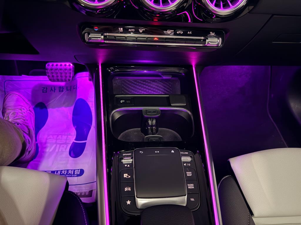 Mercedes Benz GLA Class 2021 Negro - Importación desde Corea - HF Imports Iquique - Foto 14