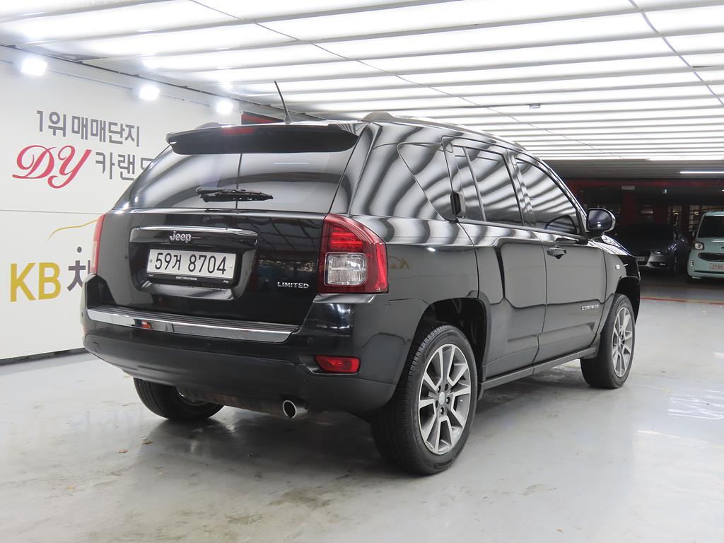 Jeep Compass - Vista 4