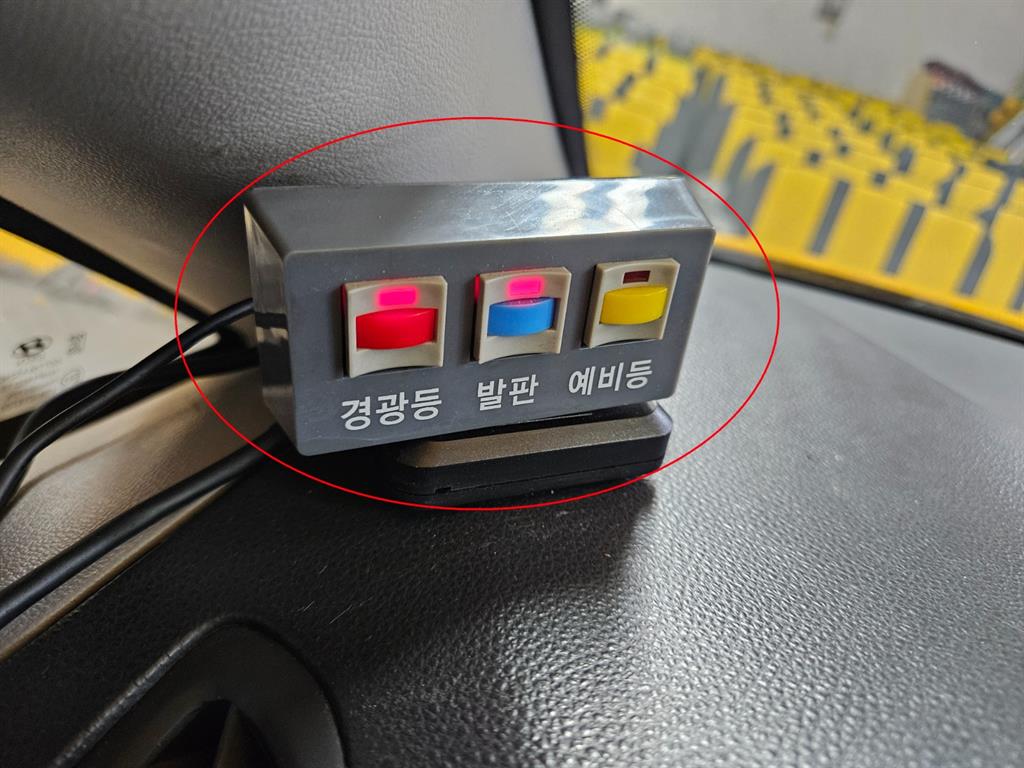 HYUNDAI Starex - Vista 9