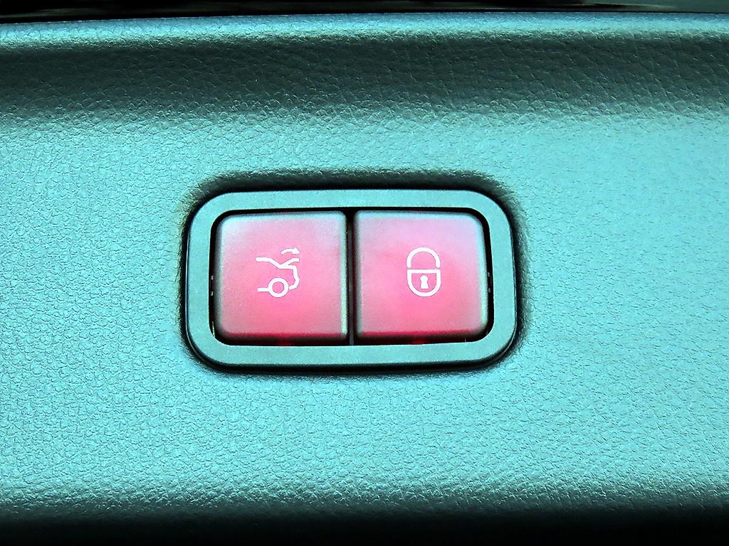 Mercedes Benz S Class 2026 Negro - Importación desde Corea - HF Imports Iquique - Foto 16