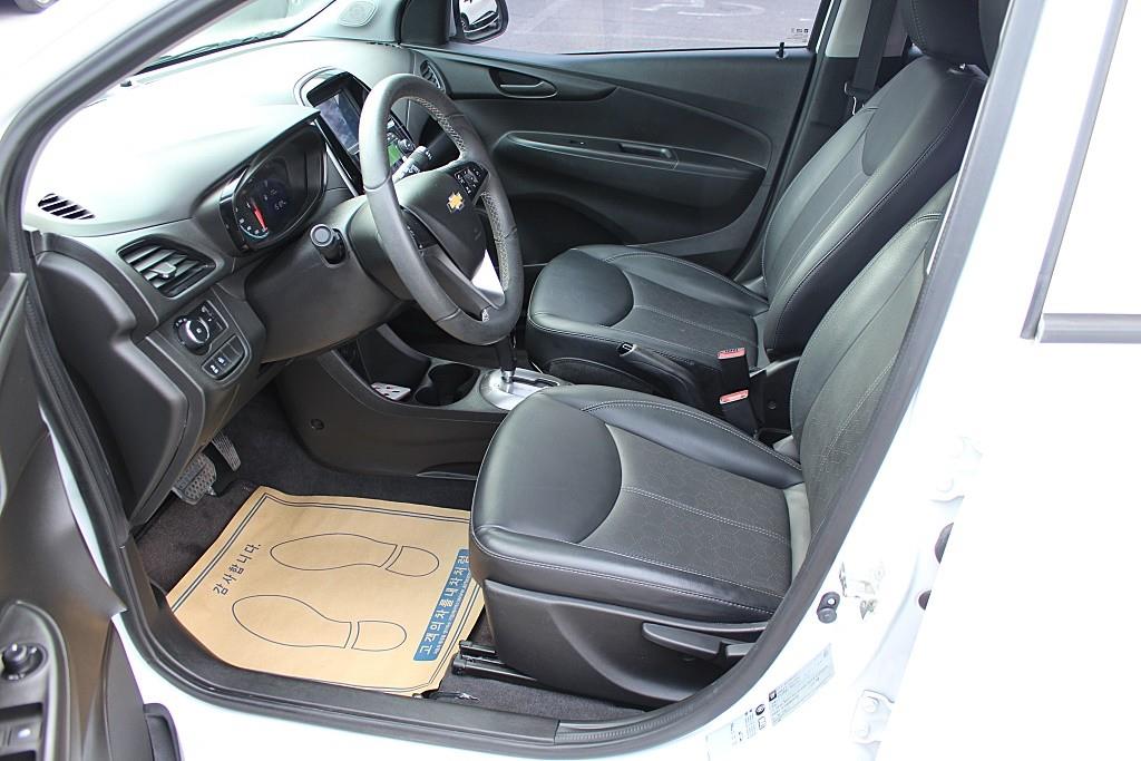 Chevrolet Spark 2017 Blanco - Importación desde Corea - HF Imports Iquique - Foto 8