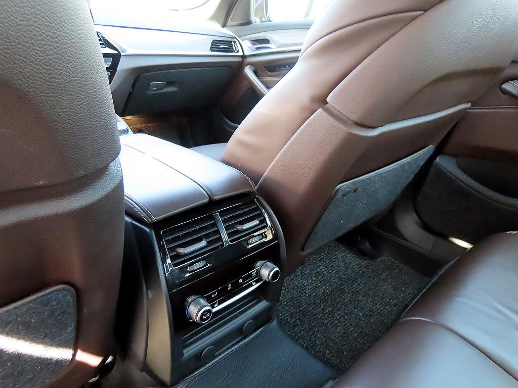 BMW 5 Series 2018 Negro - Importación desde Corea - HF Imports Iquique - Foto 16