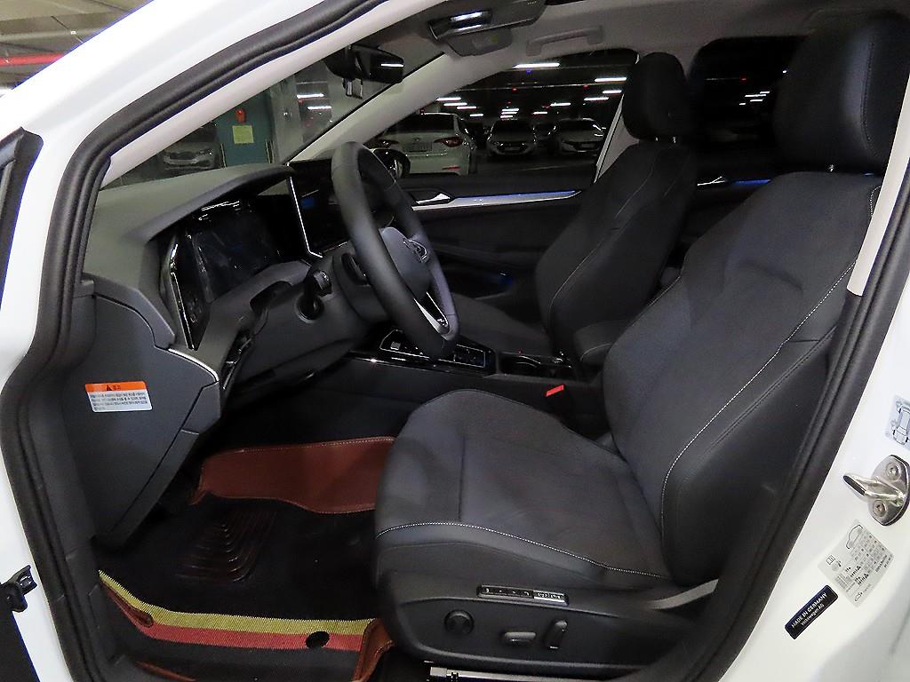 Volkswagen Golf - Vista 6