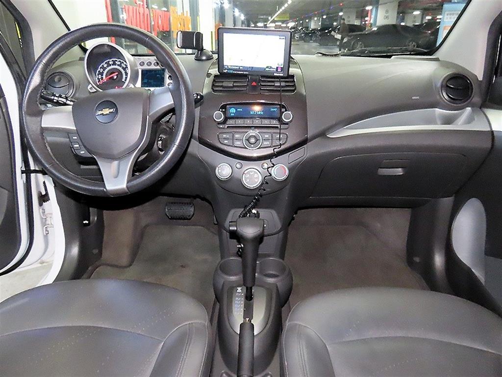 Chevrolet Spark - Vista 10