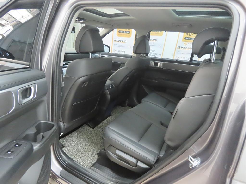 HYUNDAI Santa Fe - Vista 6